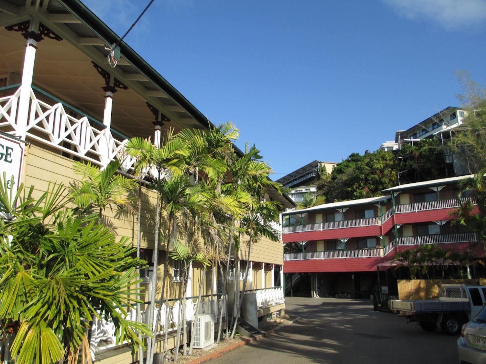 Yongala Lodge By The Strand Townsville Exterior photo